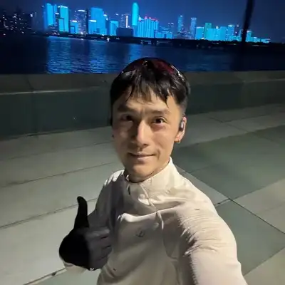 万晨